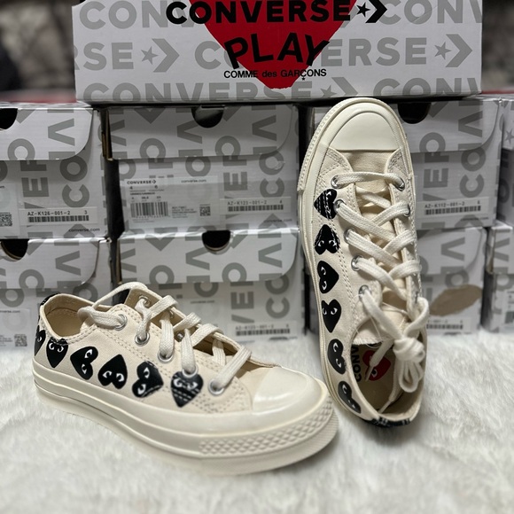 CONVERSE X CDG PLAY Chuck Taylor '70 Sneakers - Picture 1 of 7